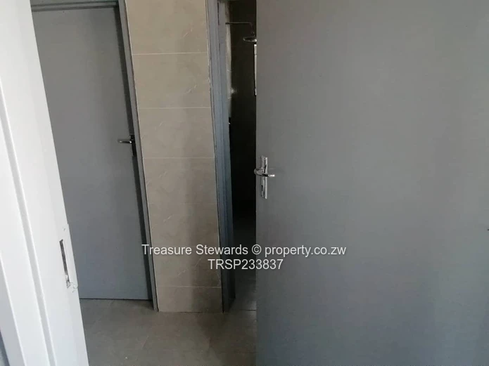 Marondera Warehouse To Let (Sole Mandate)